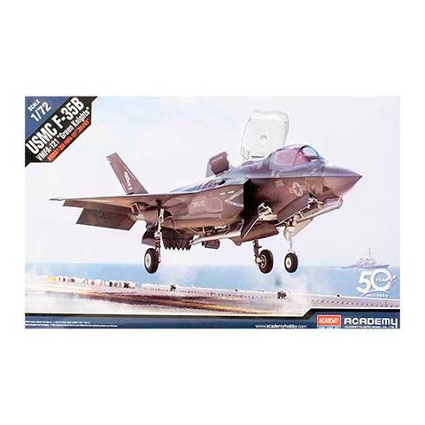 Avión USMC F-35B VMFA-121 Green Knights 1:72