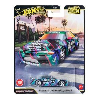 Hot Wheels Premium Nissan Skyline GT-R (R32) Pandem die-cast car in its blister-pack packaging with vibrant wrap.