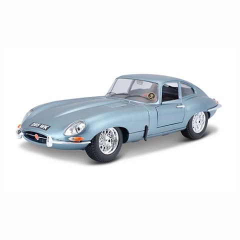 Jaguar Type "E" Coupe 1961 1:18 Azul